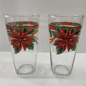 Set Of 2 Vintage Drinking Christmas Glasses Tumblers Poinsettia And Holly Berry